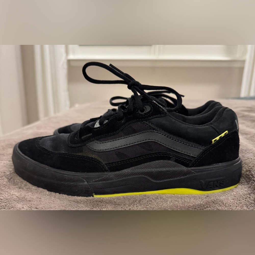 Vans Wayvee Skate Shoes